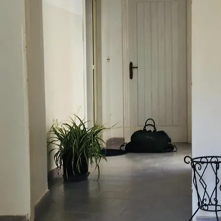 La Casa Nel Vicolo Apartment *