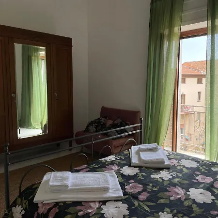 Apartment La Casa Nel Vicolo *