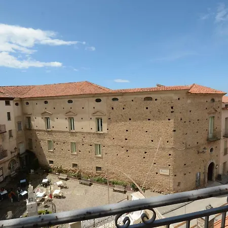 Apartment La Casa Nel Vicolo *